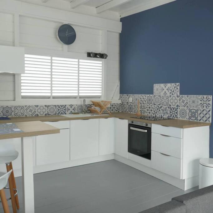 Bungalow Sofaia - Entre Terre & Mer - Tout Confort Sainte-Rose Buitenkant foto